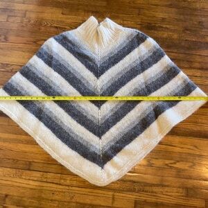 Vintage hand knit 100% wool sweater cape